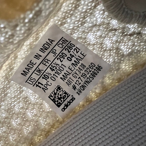YEEZY\'S!!! Color-Changing, size 11
